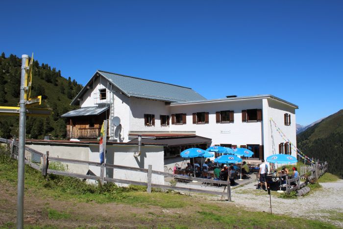 Adolf-Pichler-Hütte